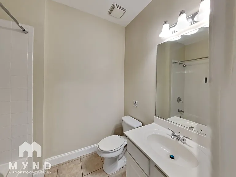 213 16th St NW #9 — Photo 18