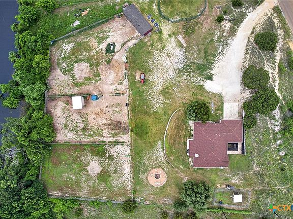 5th image of 815 Wagon Wheel Ln