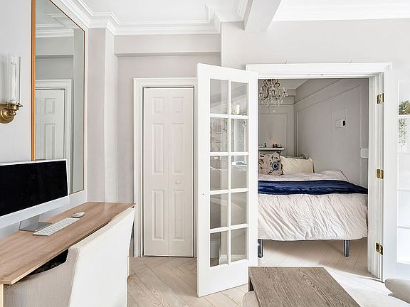 2nd image of 225 E 79th St APT 15C