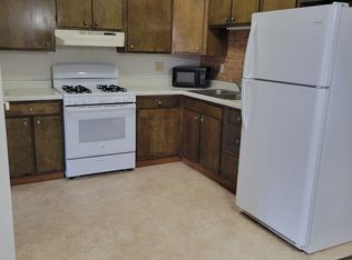 2099 Vernon Dr APT 5, Elgin, IL 60123