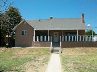 1818 Corrientes St, Bakersfield, CA 93306