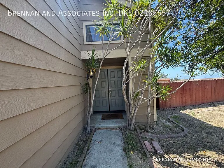 1697 Parkland Way — Photo 4