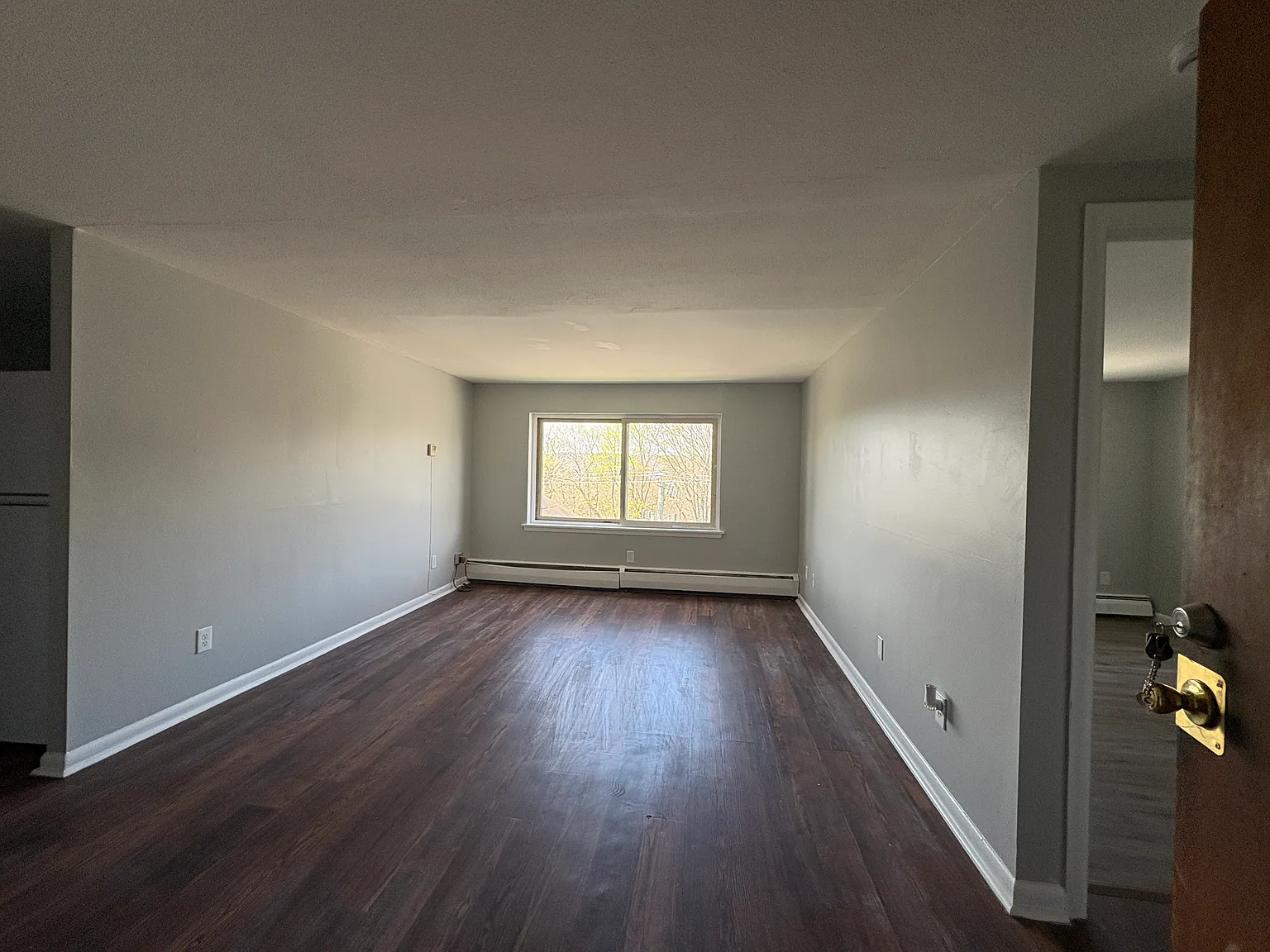 1 bed, $995 — Photo 3