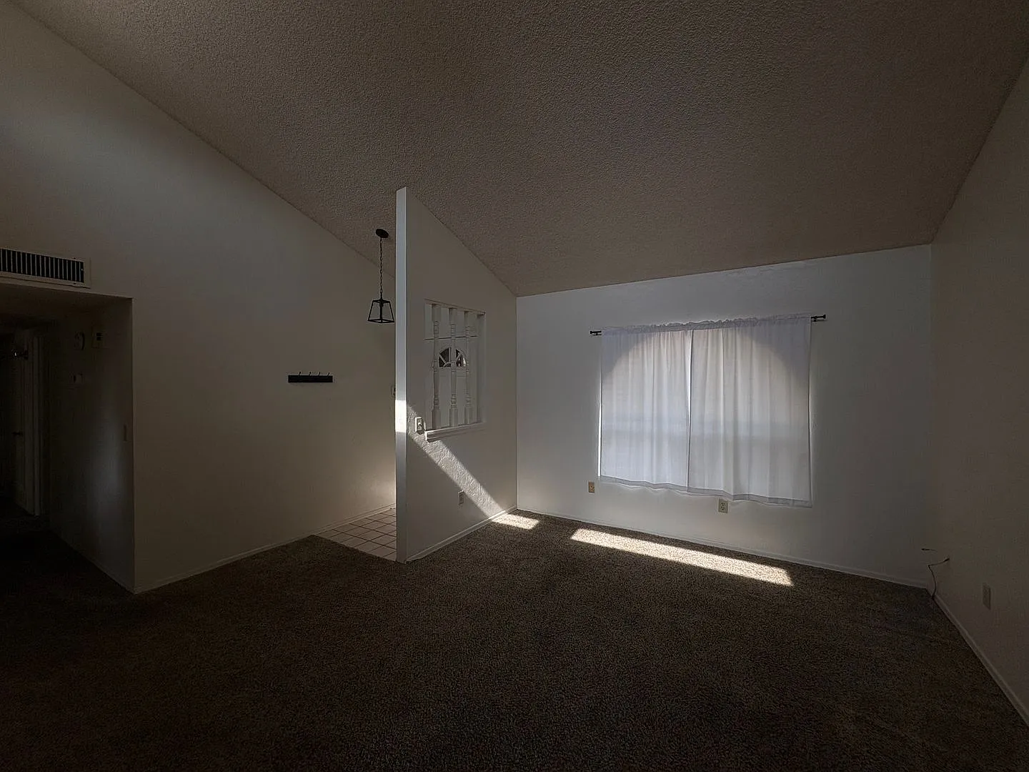 3 Bed 2 Bath Tanque Verde/Dos Hombres Area — Photo 3