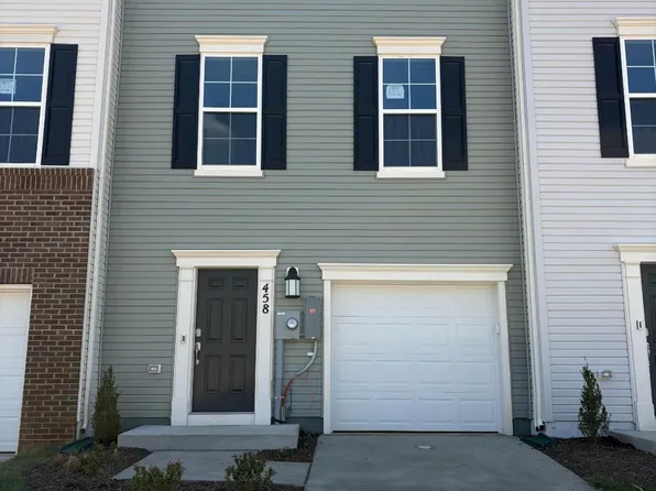 458 Seeback Dr, Charles Town, WV