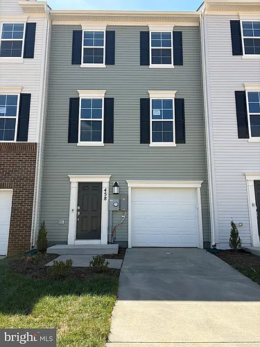 458 Seeback Dr Photo 1