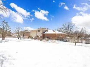 1101 Walter St, Lemont, IL 60439