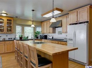 1621 Verdugo Blvd, La Canada Flintridge, CA 91011