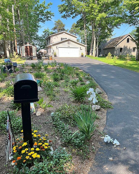 1st image of 5588 Lakeview Dr