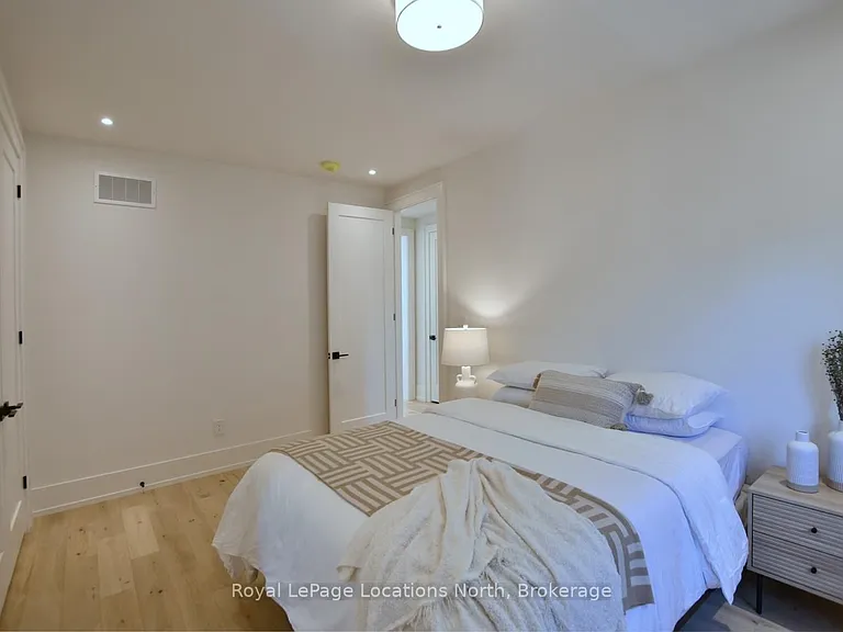 117 Cattail Cres — Photo 30