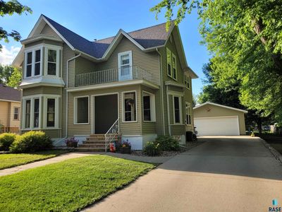 112 W Barck Ave, Luverne, MN, 56156