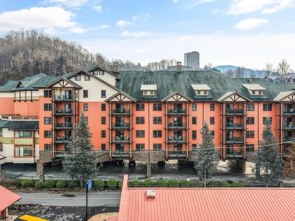 215 Woliss Ln Unit 406, Gatlinburg, TN 37738