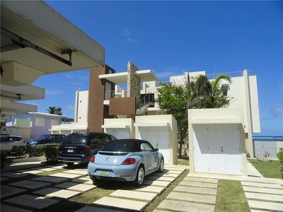 3 Coral Reef Villas Balandras St, Vega Alta, PR, 00692