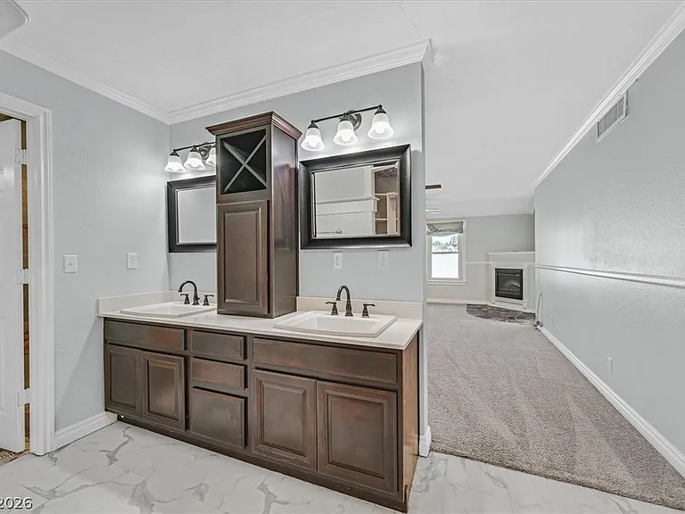 2238 Marlboro Dr — Photo 15