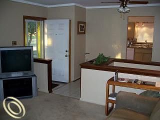 5th image of 1318 Ronald Ave