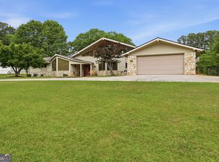 31 Addington Ct, Toccoa, GA 30577
