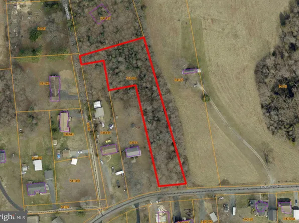 173 Little Whim Rd, Fredericksburg, VA 22405