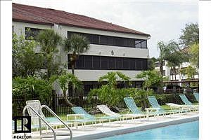 Community pool