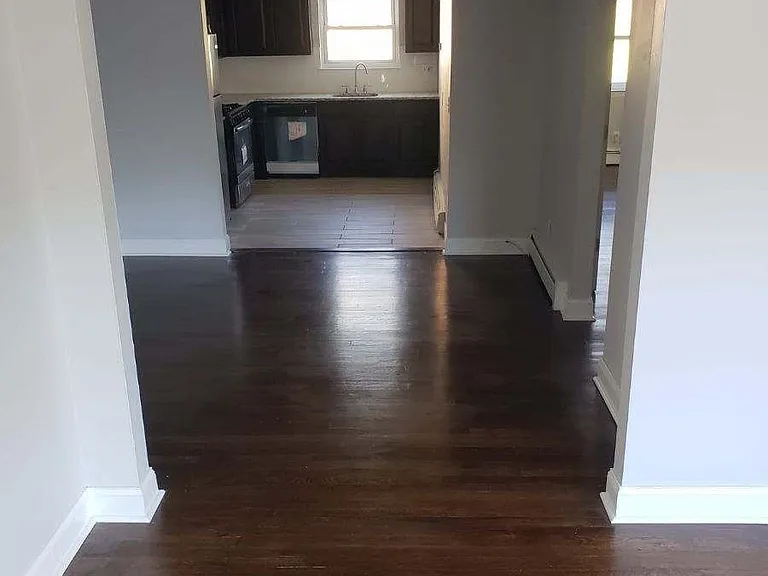 Karl Place Apartments — Photo 12