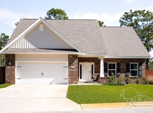 9612 Creets Landing Dr, Navarre, FL 32566