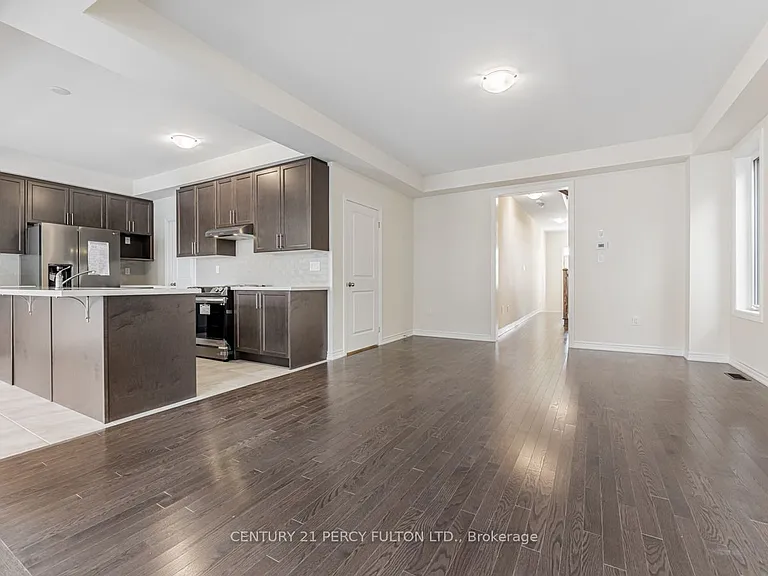 1263 Plymouth Dr — Photo 12