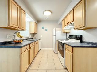877 Park Manor Dr #B, Orlando, FL 32825
