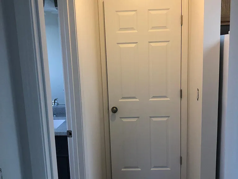 436 N Stephen Dr — Photo 6