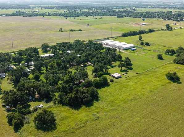 2751 N Meridian Ave, Crescent, OK 73028