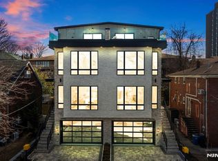 1414 14th St, Fort Lee, NJ 07024