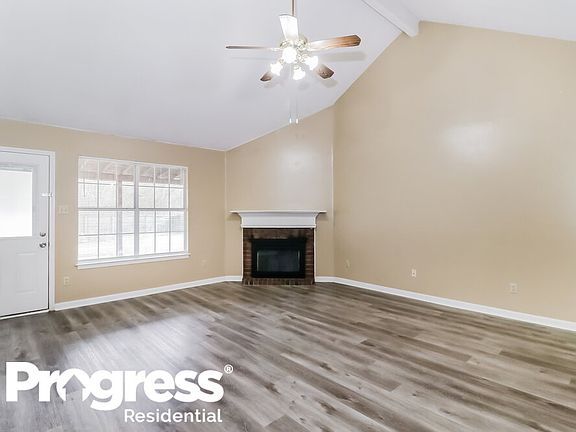 5th image of 7826 Lake Cross Dr E
