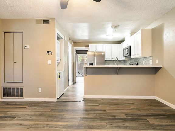 4th image of 4601 N 102nd Ave #1202