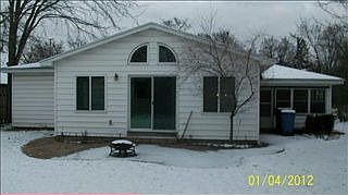 2nd image of 906 Northwood St NE