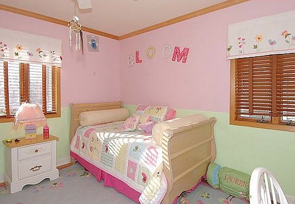 North facing bedroom