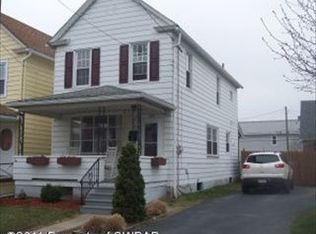 108 Division St, Kingston, PA 18704
