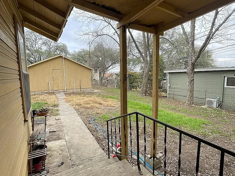 1231 Avant Ave — Photo 3