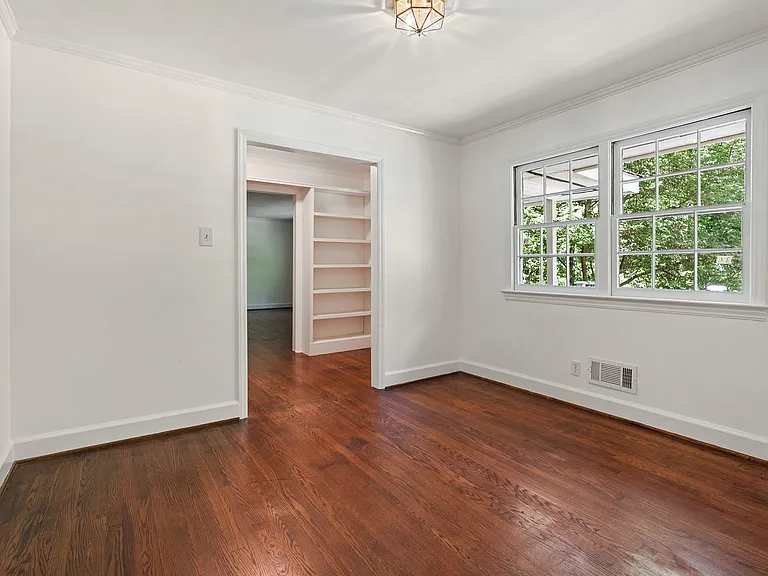1209 Roosevelt Dr — Photo 11