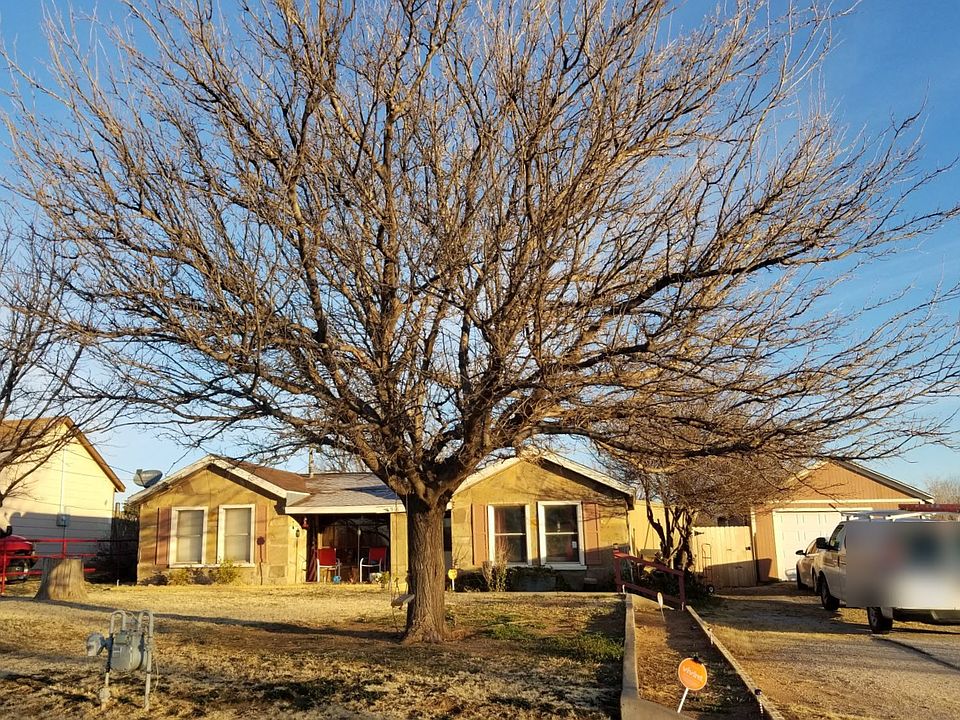 1st image of 916 W Bonita Ave
