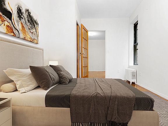 5th image of 536 E 82nd St APT 5D