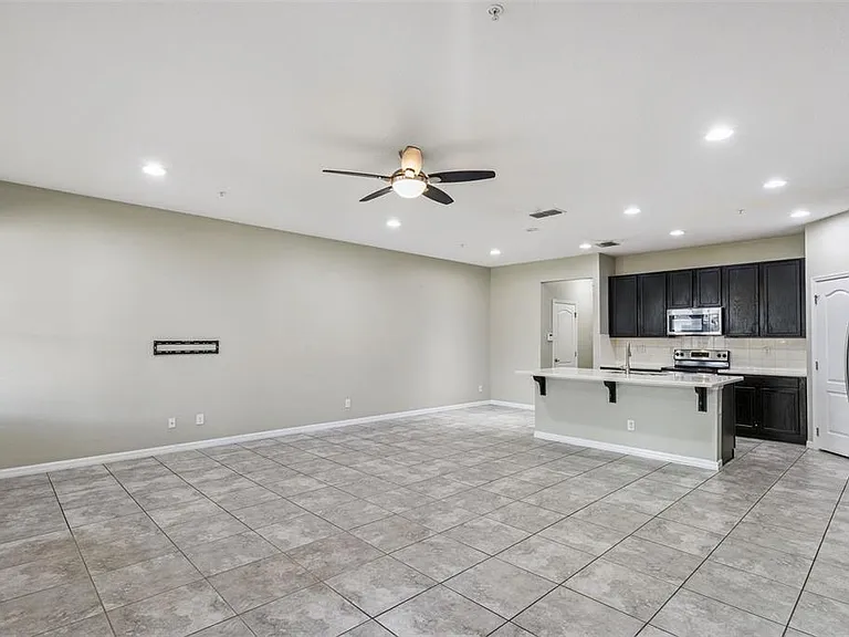 618 Merry Brook Cir — Photo 5