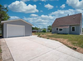 4324 17th St, Racine, WI 53405