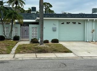 307 Boca Ciega Point Blvd N, Saint Petersburg, FL 33708