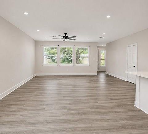 3rd image of 11514 Courtshire Rd #B