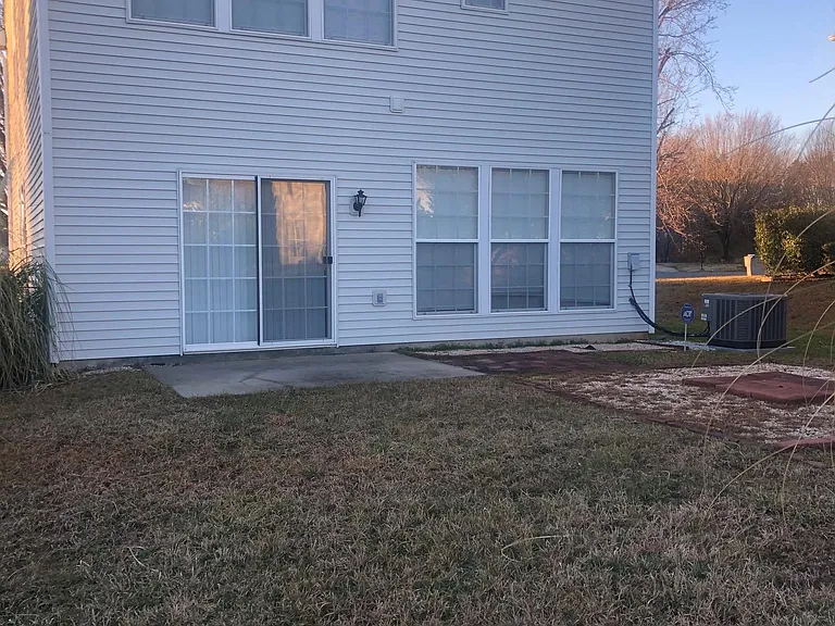 10810 Altliff Ct — Photo 12