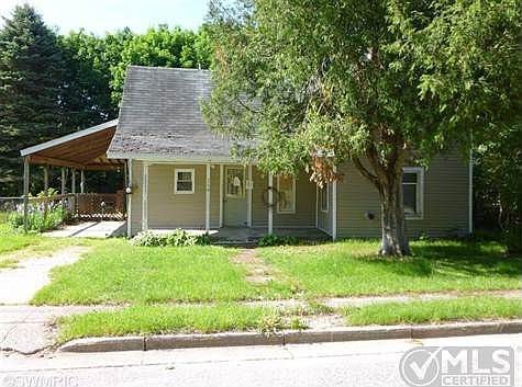 2nd image of 200 E Angel Ave