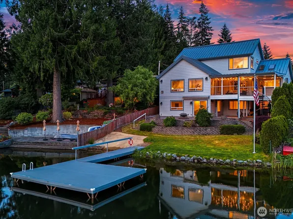 31259 E Lake Morton Drive SE, Kent, WA 98042