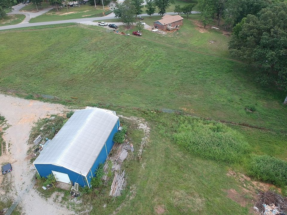 2nd image of 2666 Sullivan Knowles Rd
