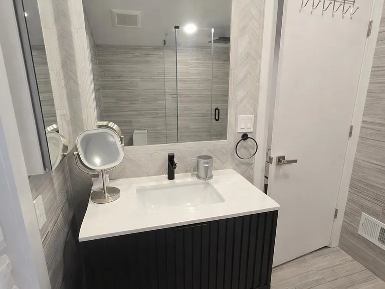 486 W Lincoln Ave — Photo 14