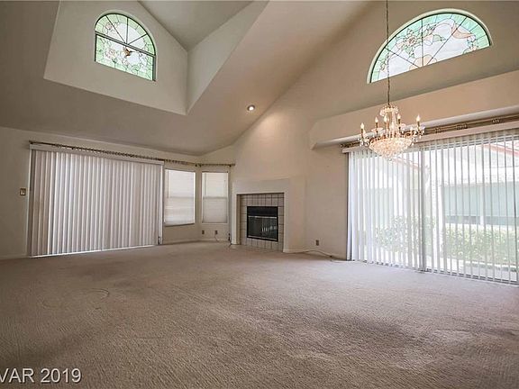 4th image of 6966 Emerald Springs Ln