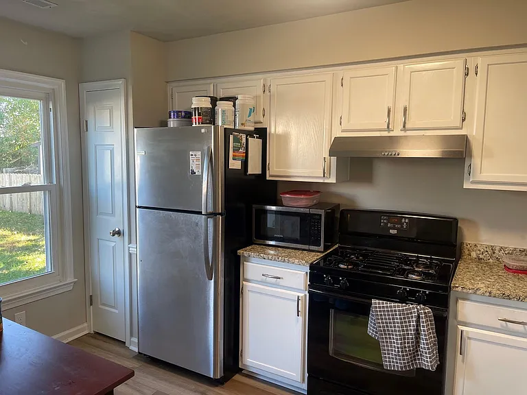 1705 Cacapon Ct — Photo 26