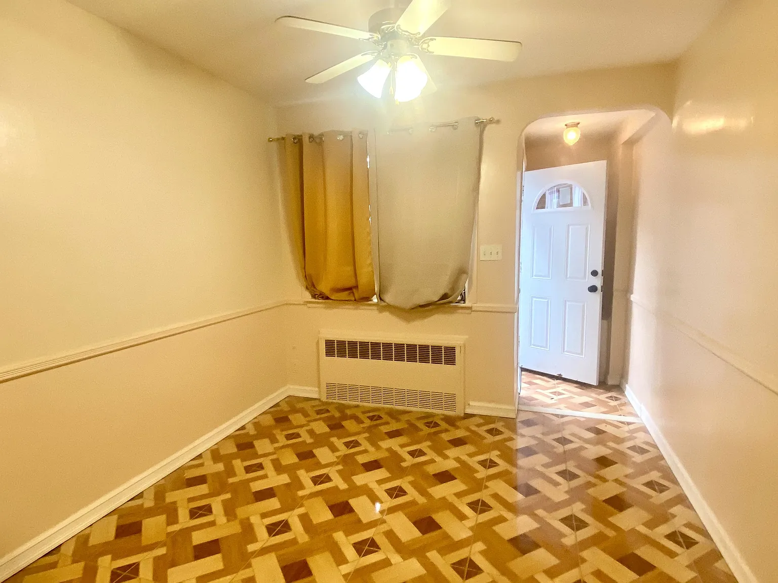 1 bed, 650 sqft, $2,100 — Photo 2